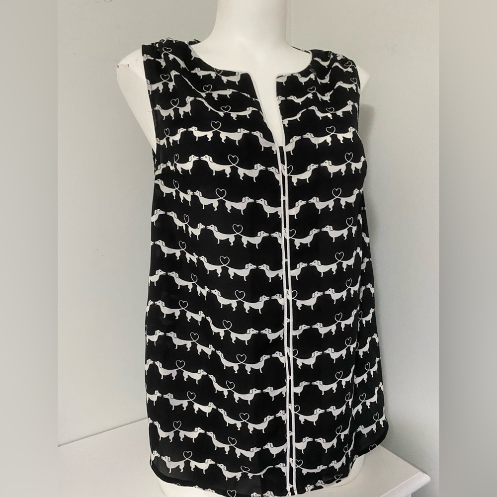 Small ModCloth top​​​​​​​​